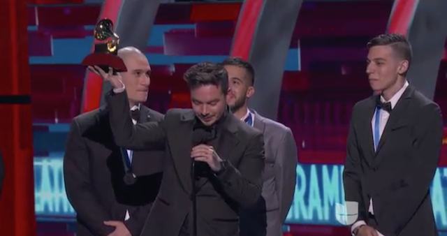 J Balvin Grammy Latino 2015