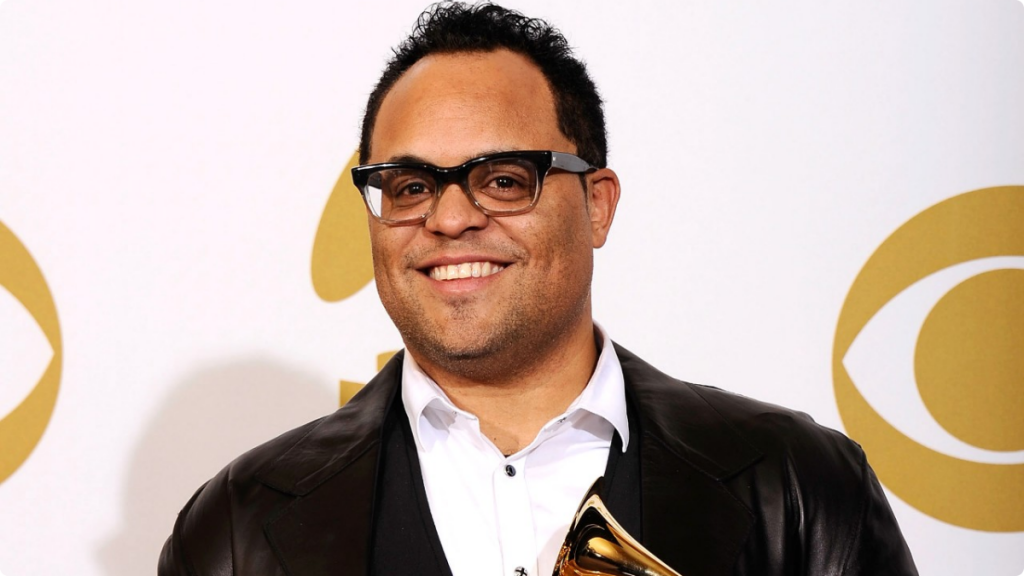 israel houghton