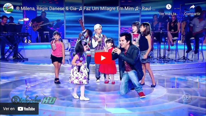 Escucha esta hermosa niña cantando Haz un milagro en mí